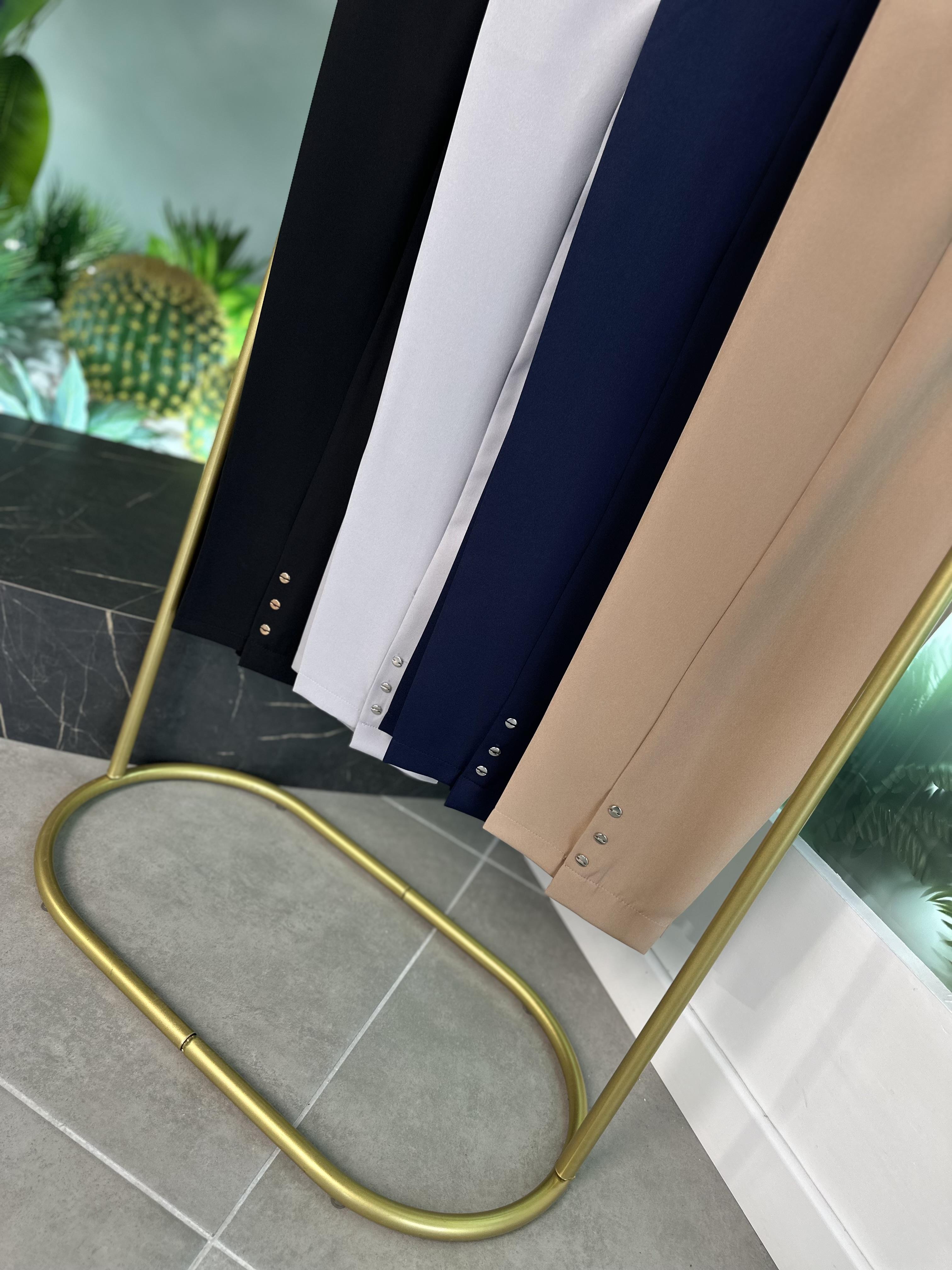 Beli Lastikli Düğme Detaylı Nohut Renk Kadın Pantolon