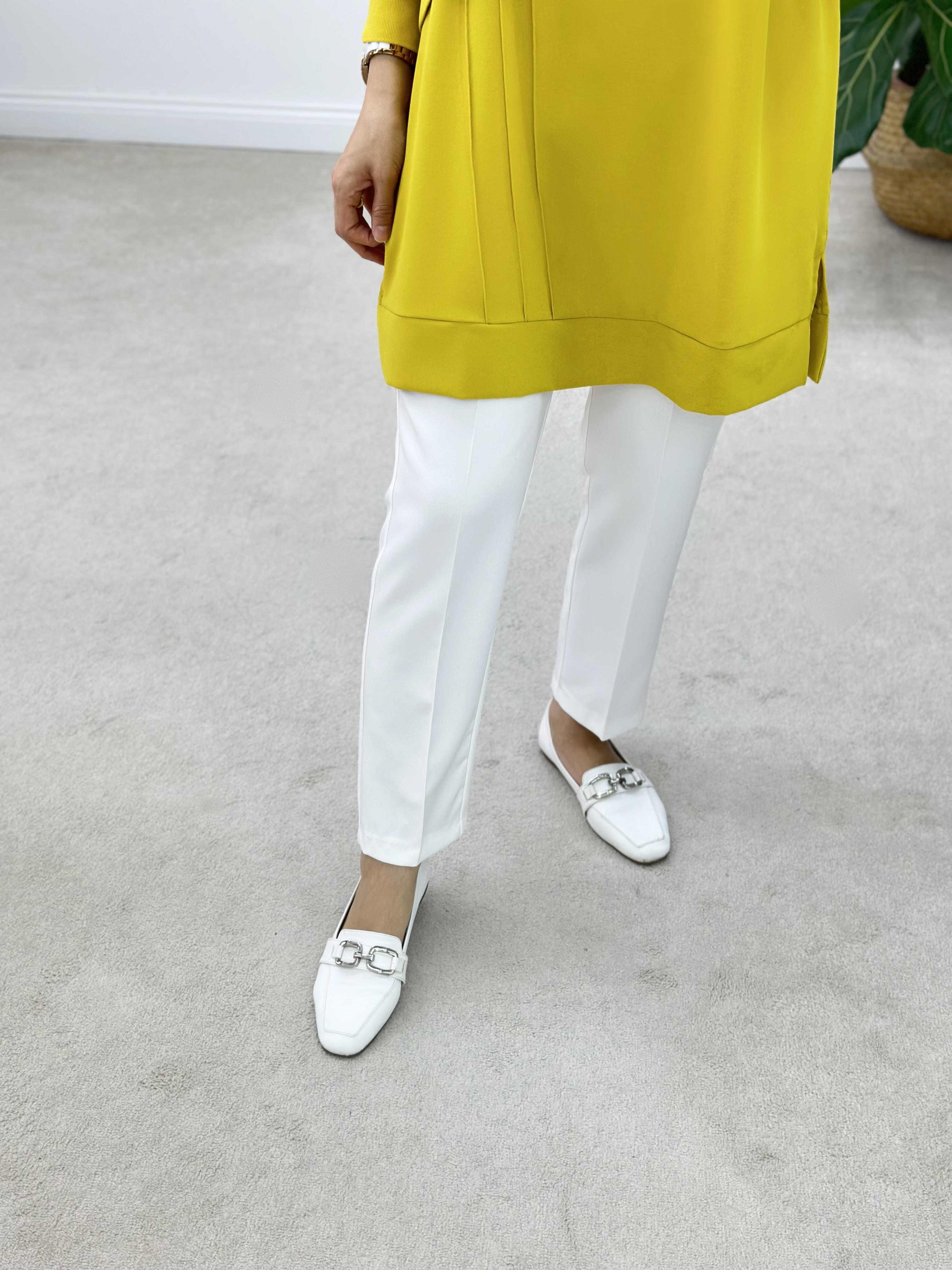 Beli Lastikli Ekru Renk Dar Paça Pantolon