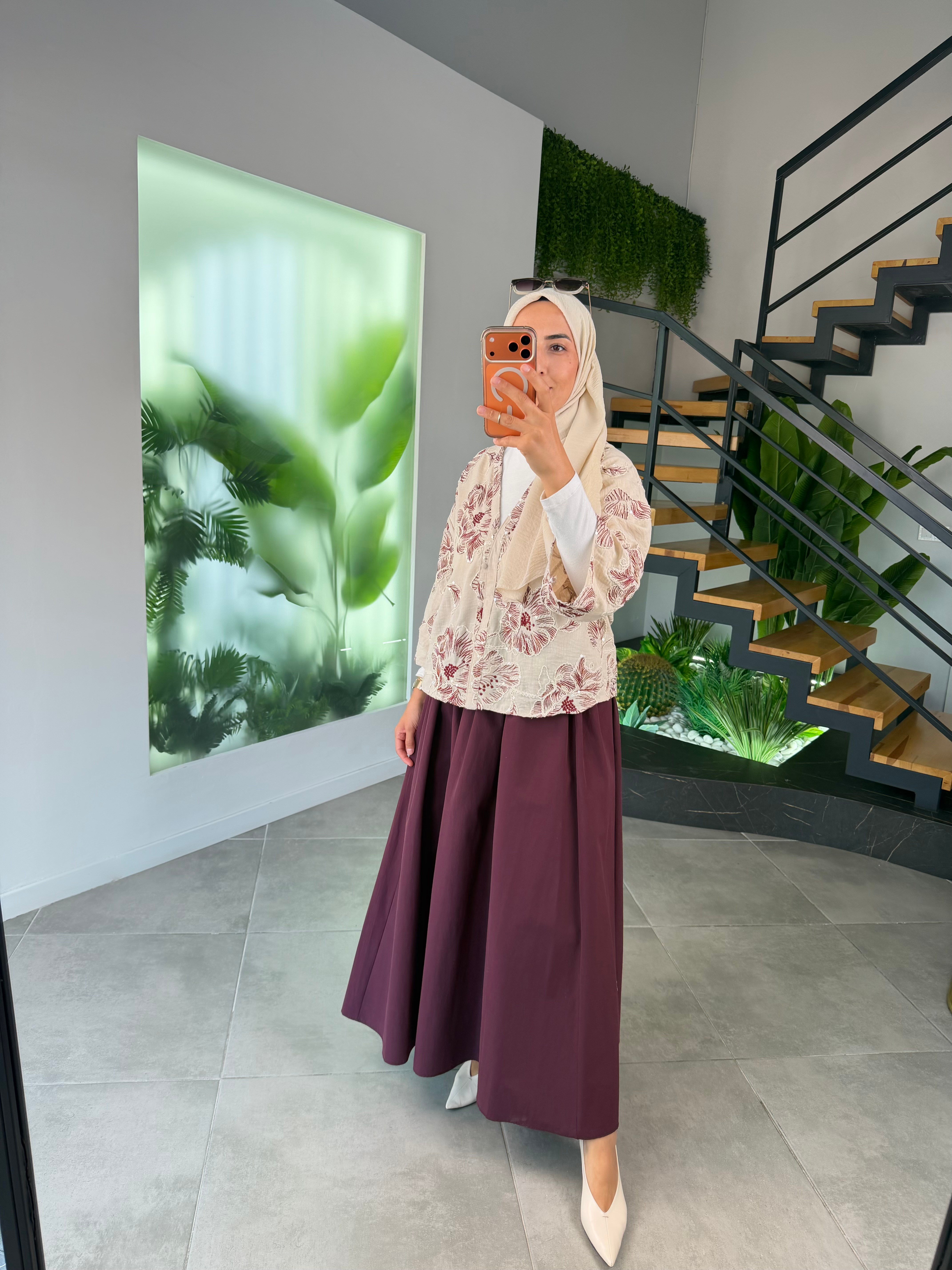 Bordo Renk Nakış Ve Pulet İşlemeli Kimono