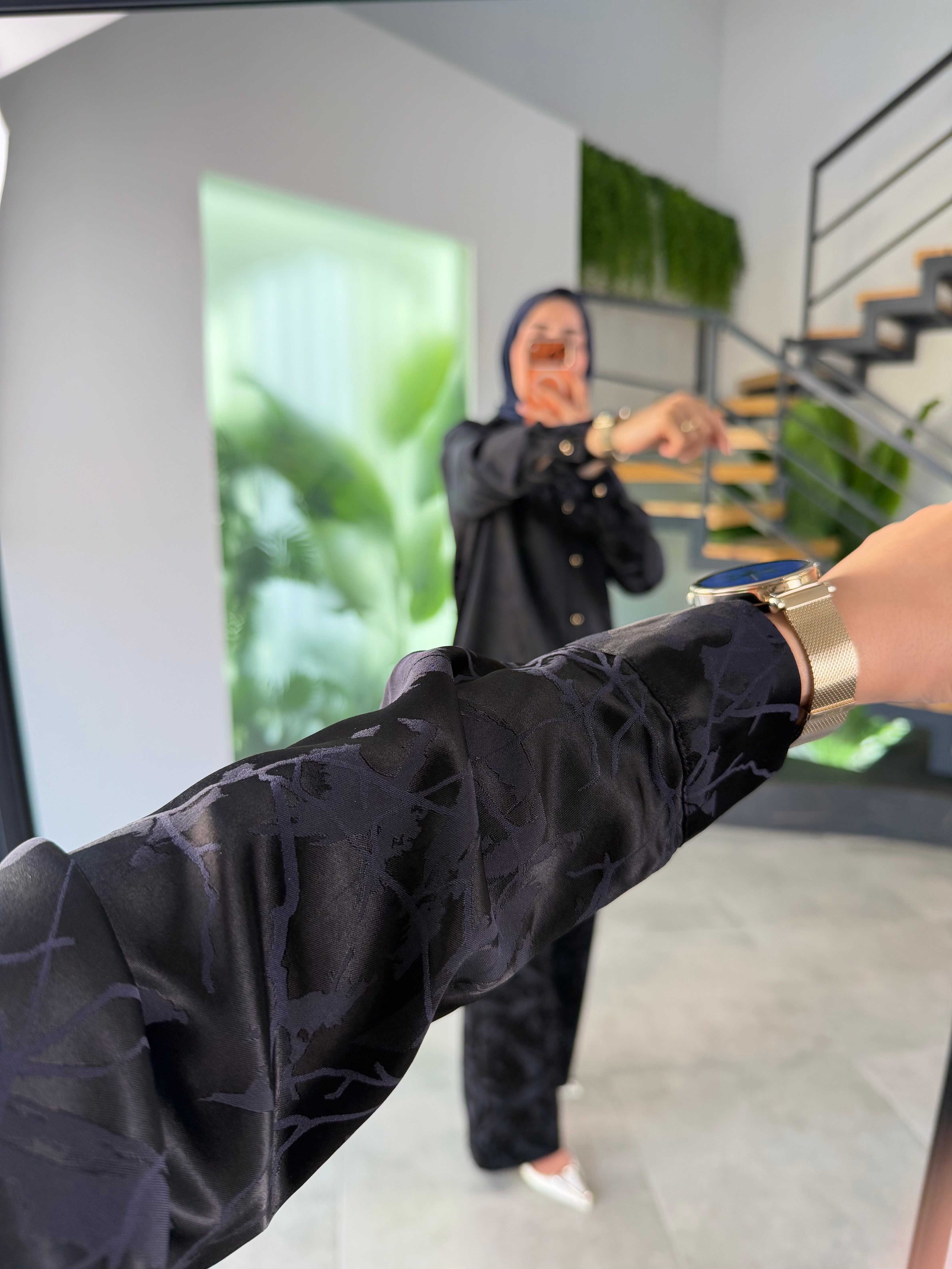 Siyah Renk Pamuk Saten Jakar Kumaşlı Takım