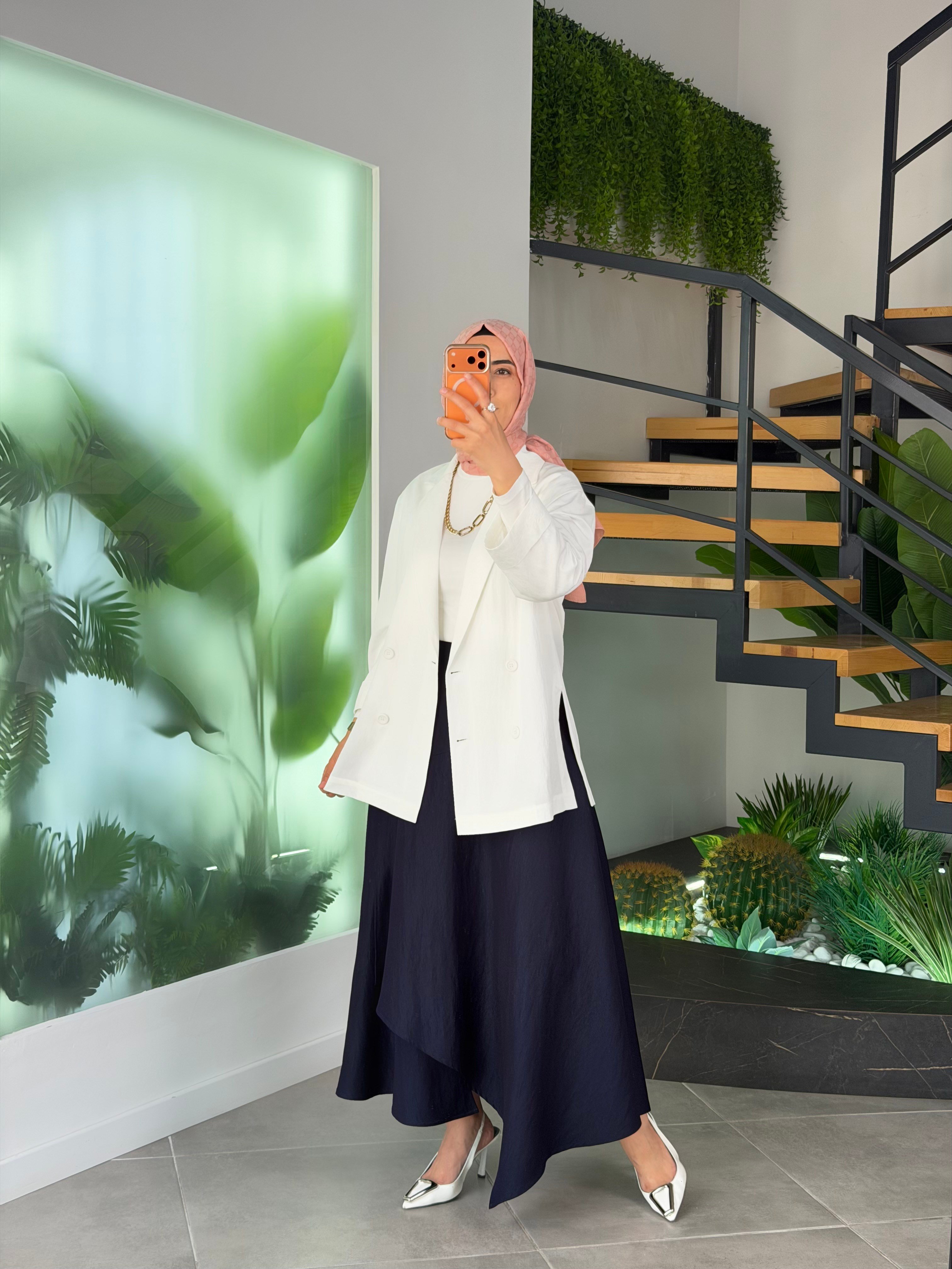 Ekru Renk Rayon Kumaşlı Denim Görünümlü  Blazer Ceket