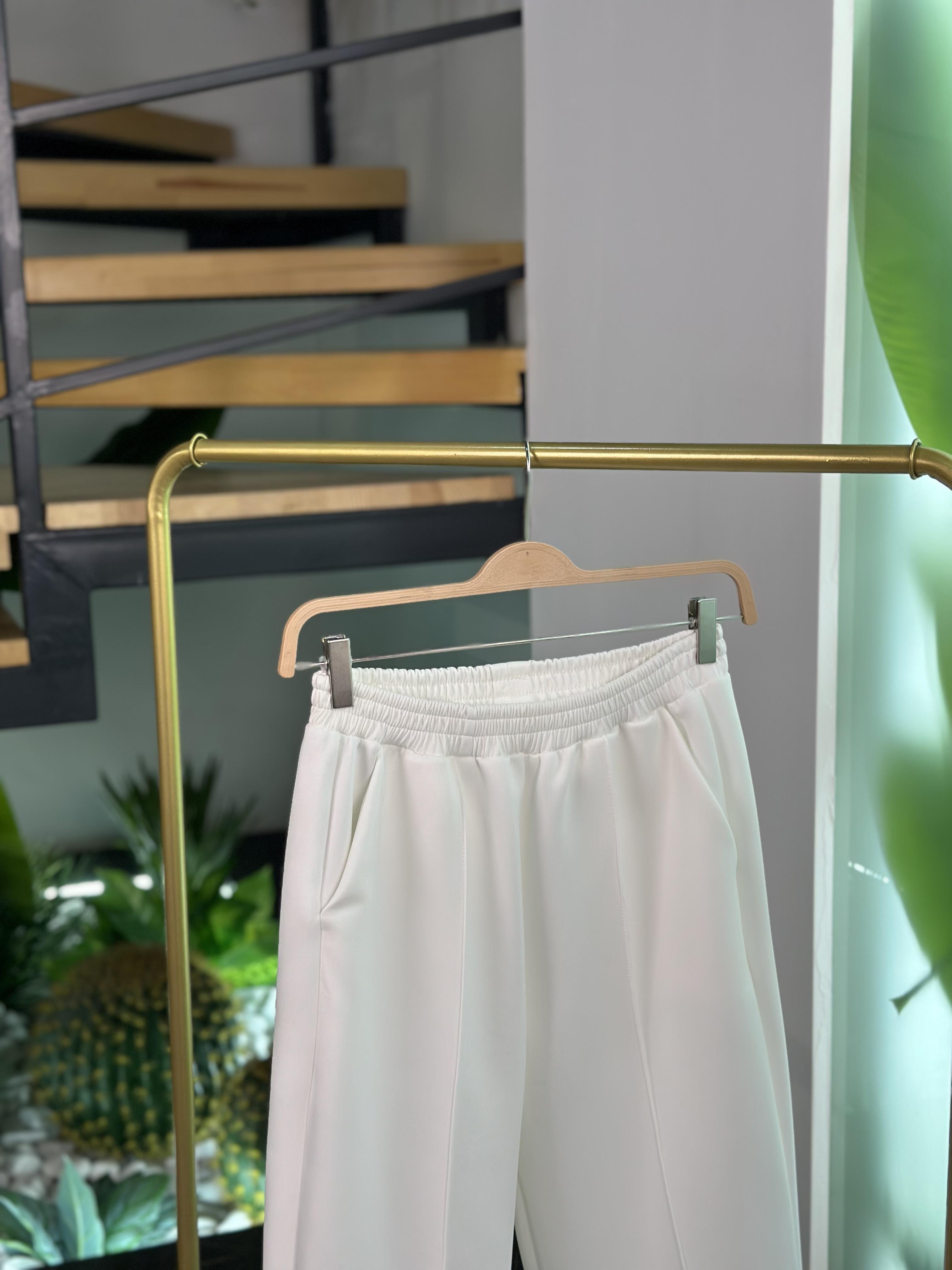 Ekru Renk Scuba Kumaş Nervürlü Kadın Pantolon