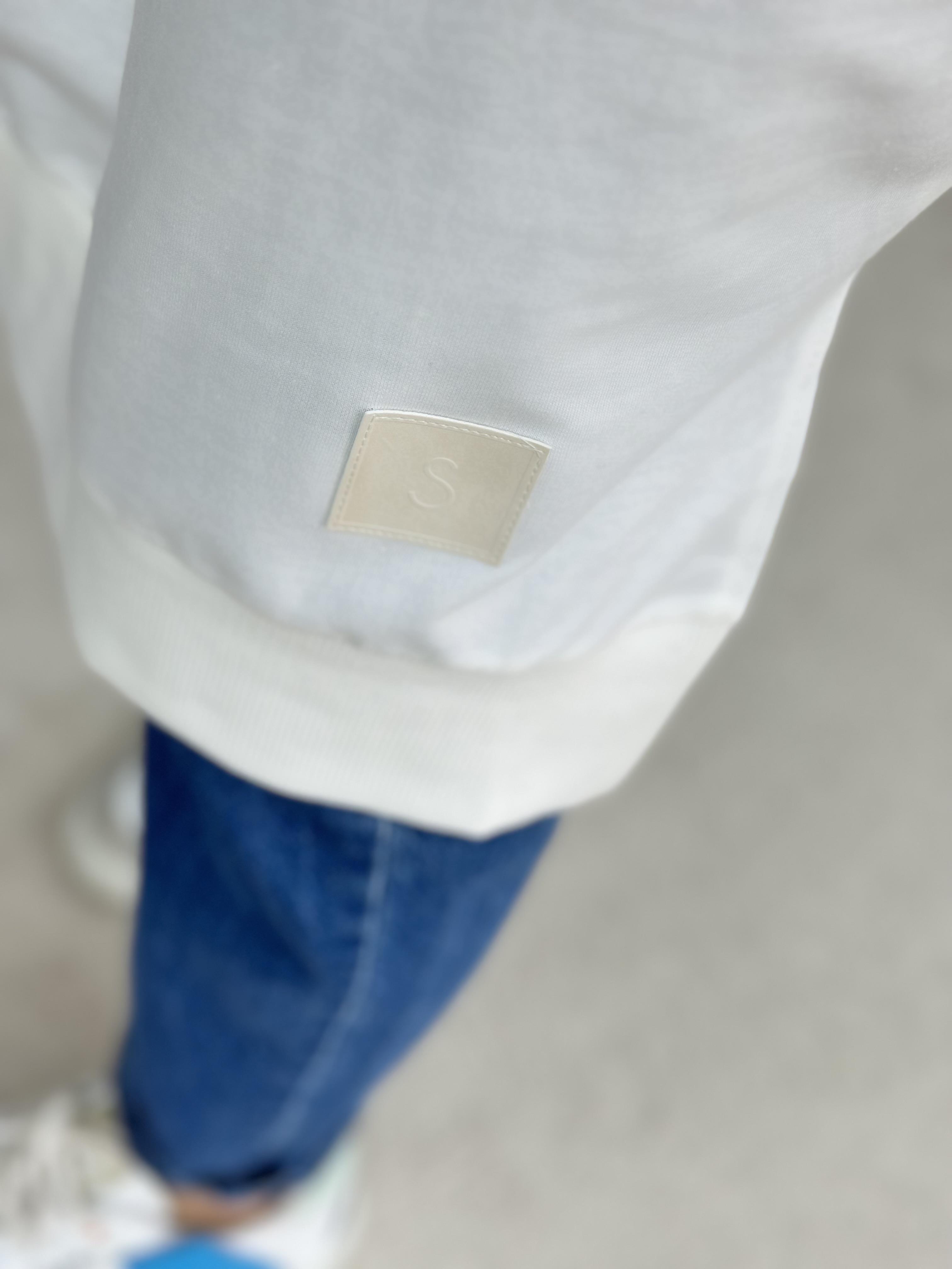 Etiket Baskılı Ekru Renk Uzun Basic Sweatshirt