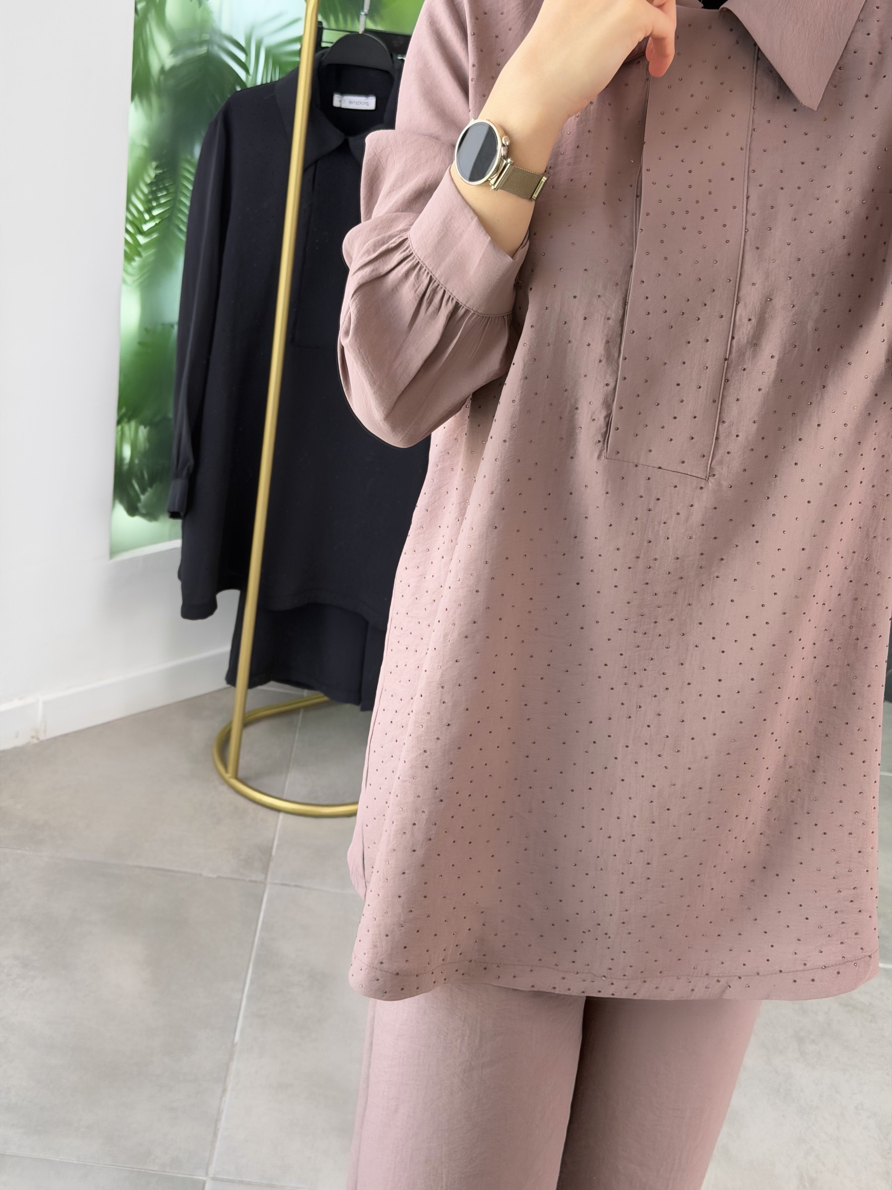 Gül Kurusu Renk Ön Bedeni Serpme Taşlı İkili Takım