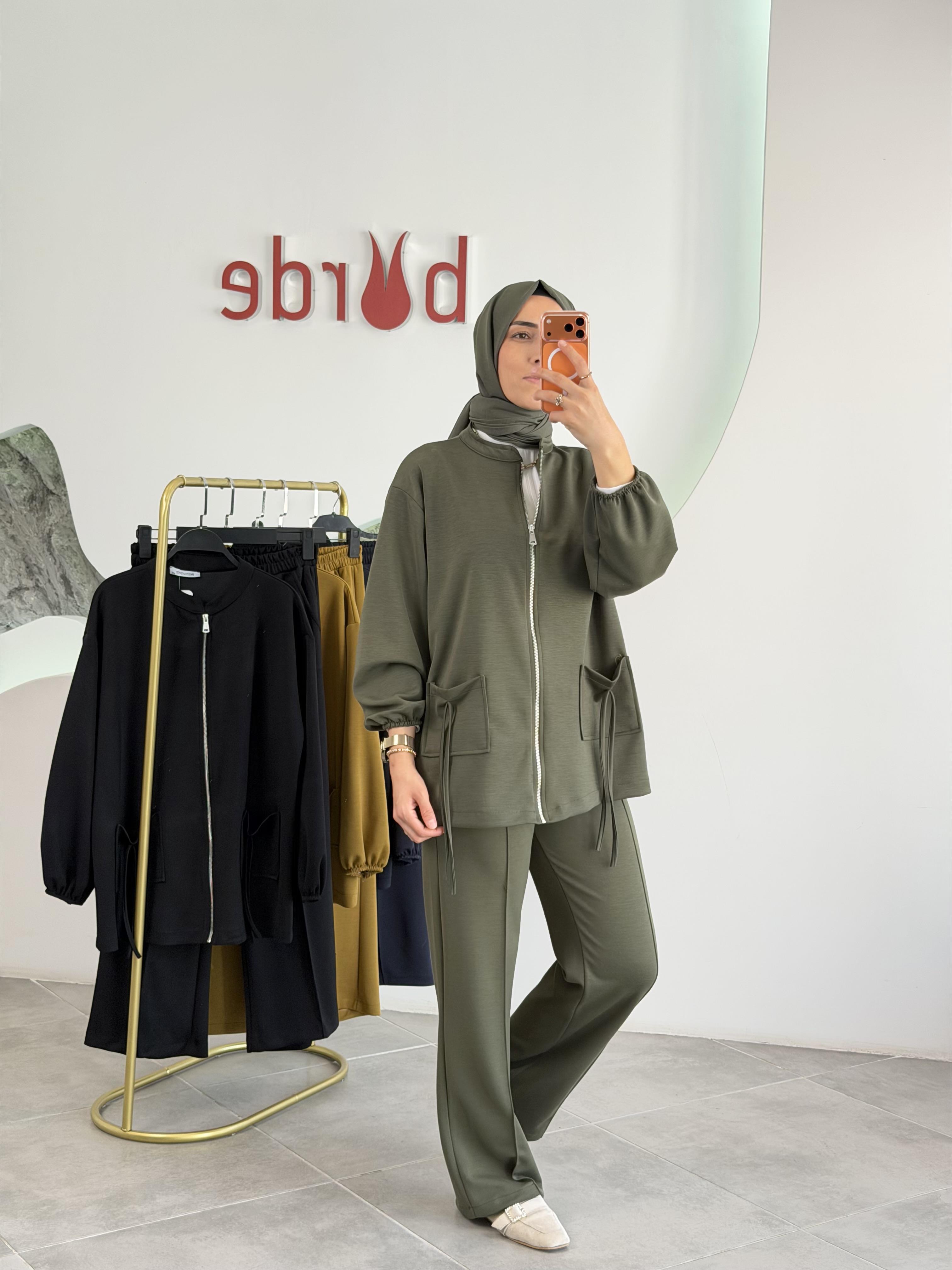 Haki Renk Ceketi Fermuarlı Kadın Takım