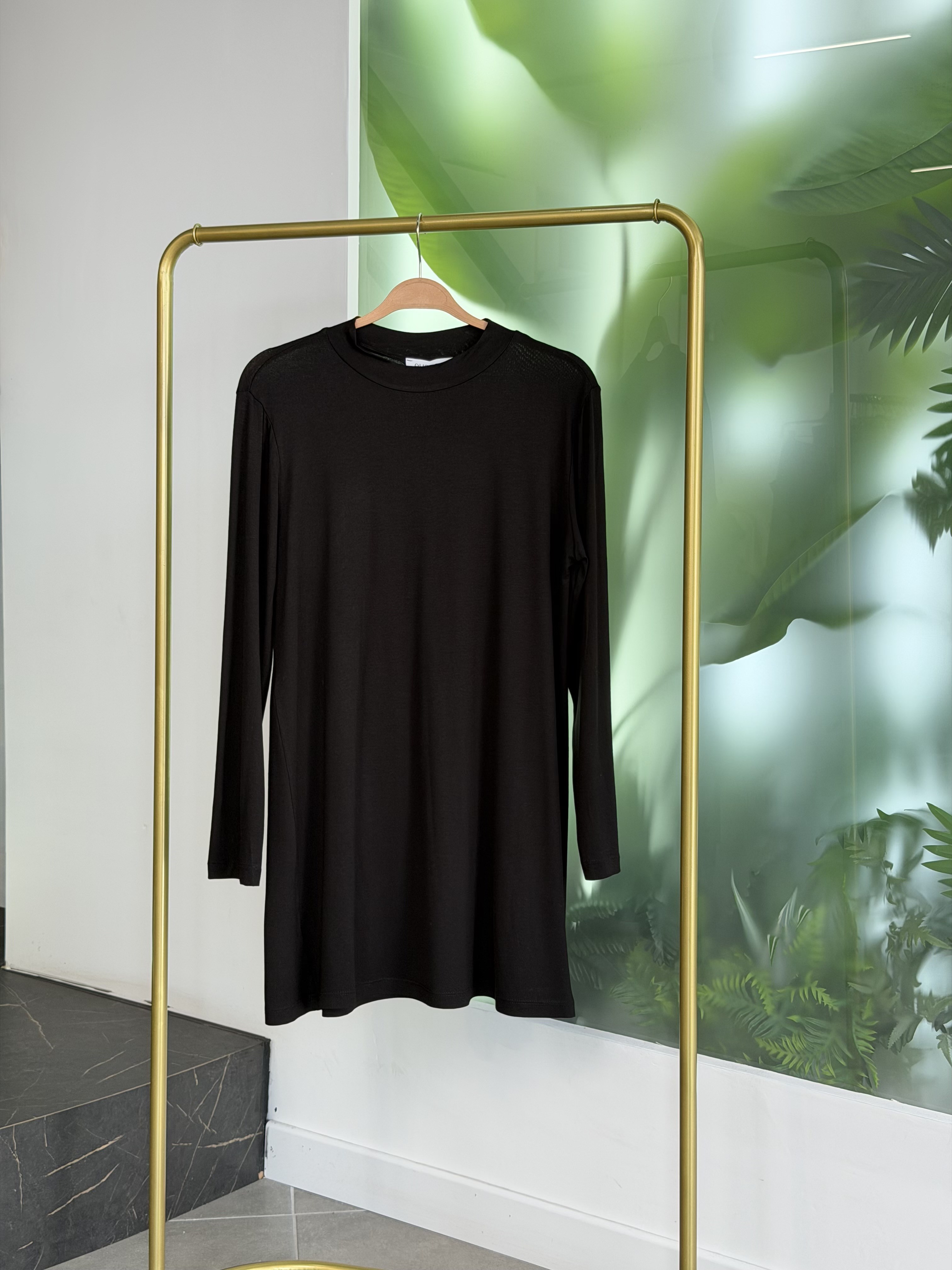 Siyah Renk Uzun Kol İçlik