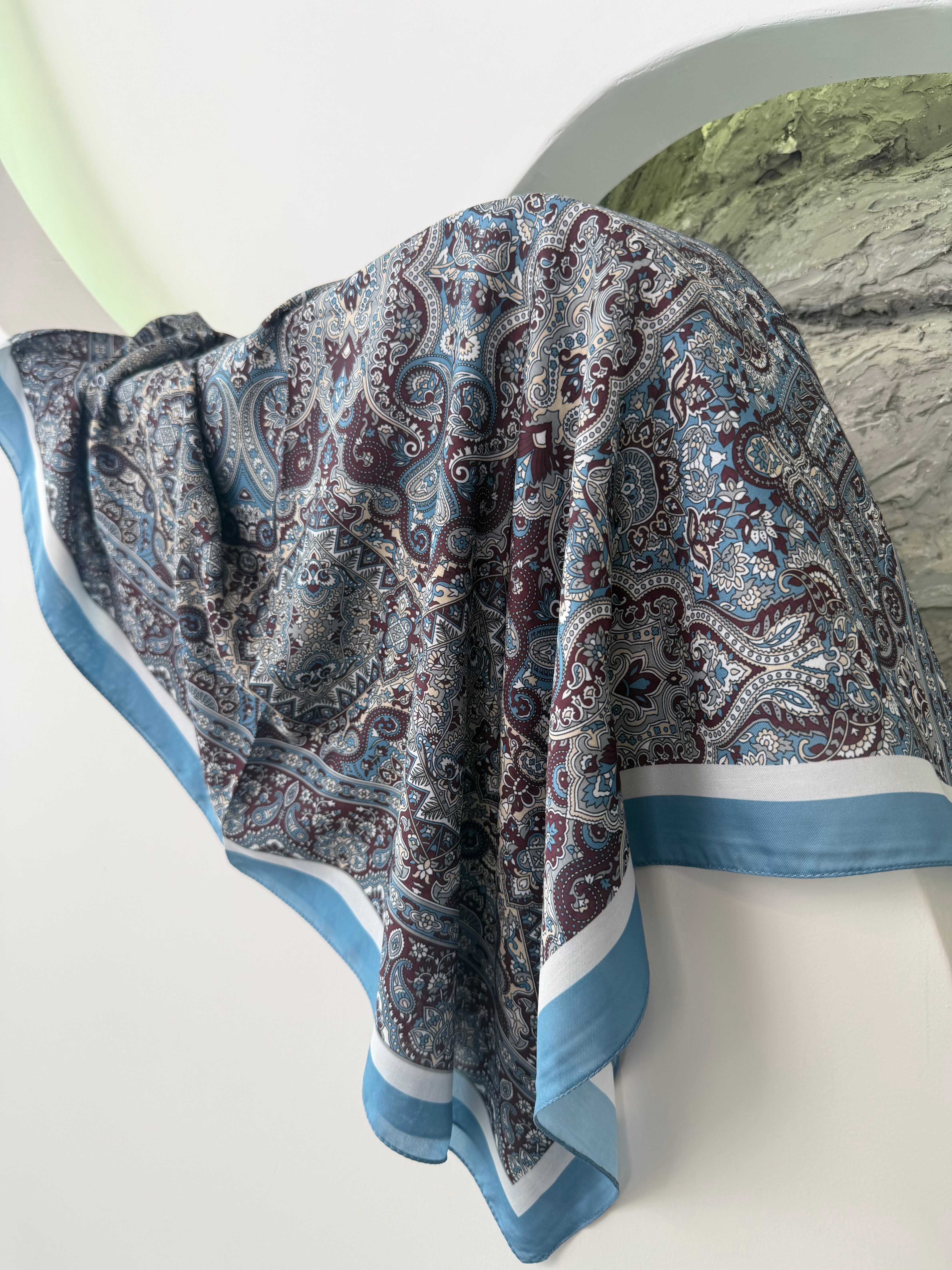 İndigo Renk Etnik Desenli Şal