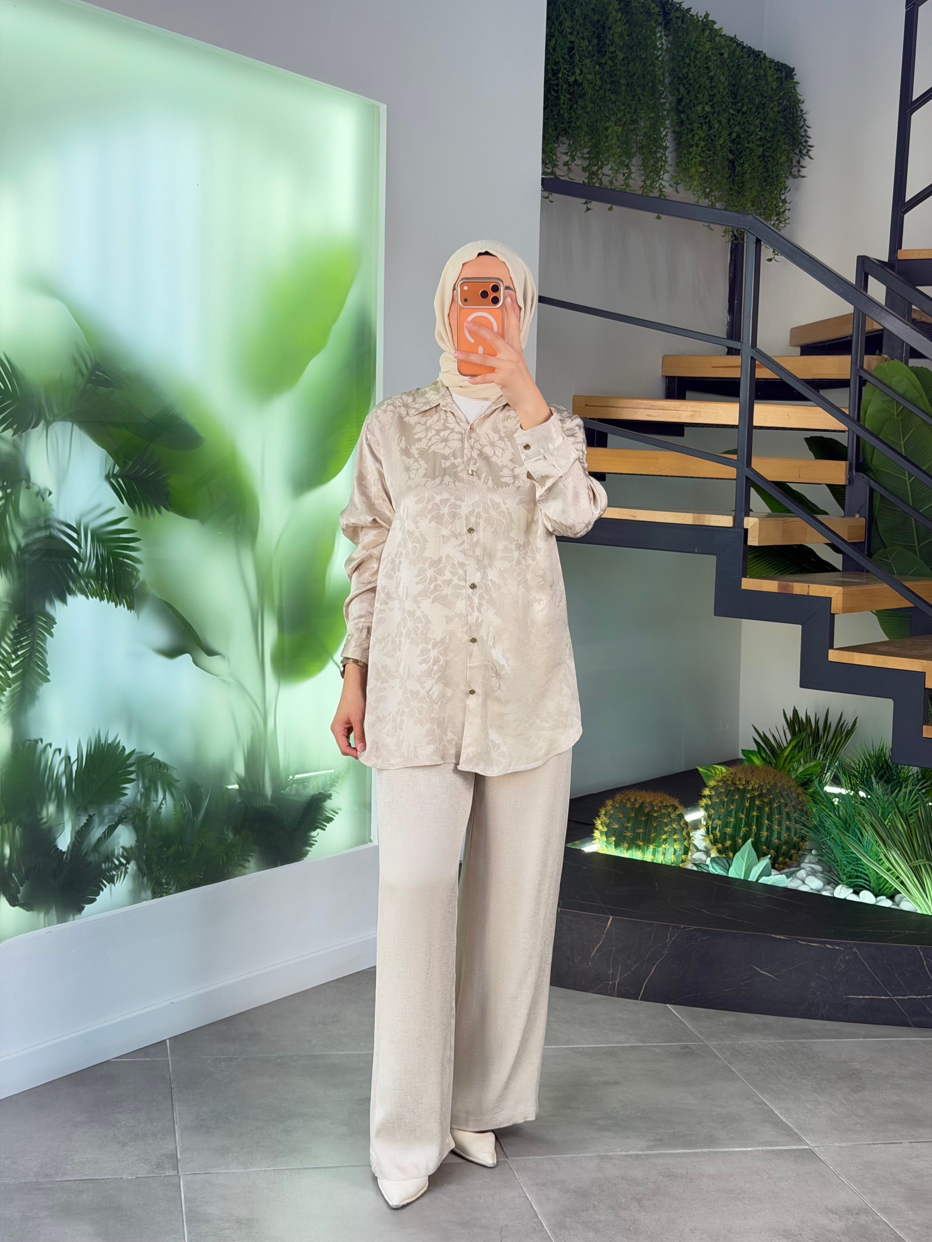 Bej Renk Floral Desen Pamuk Saten Takım