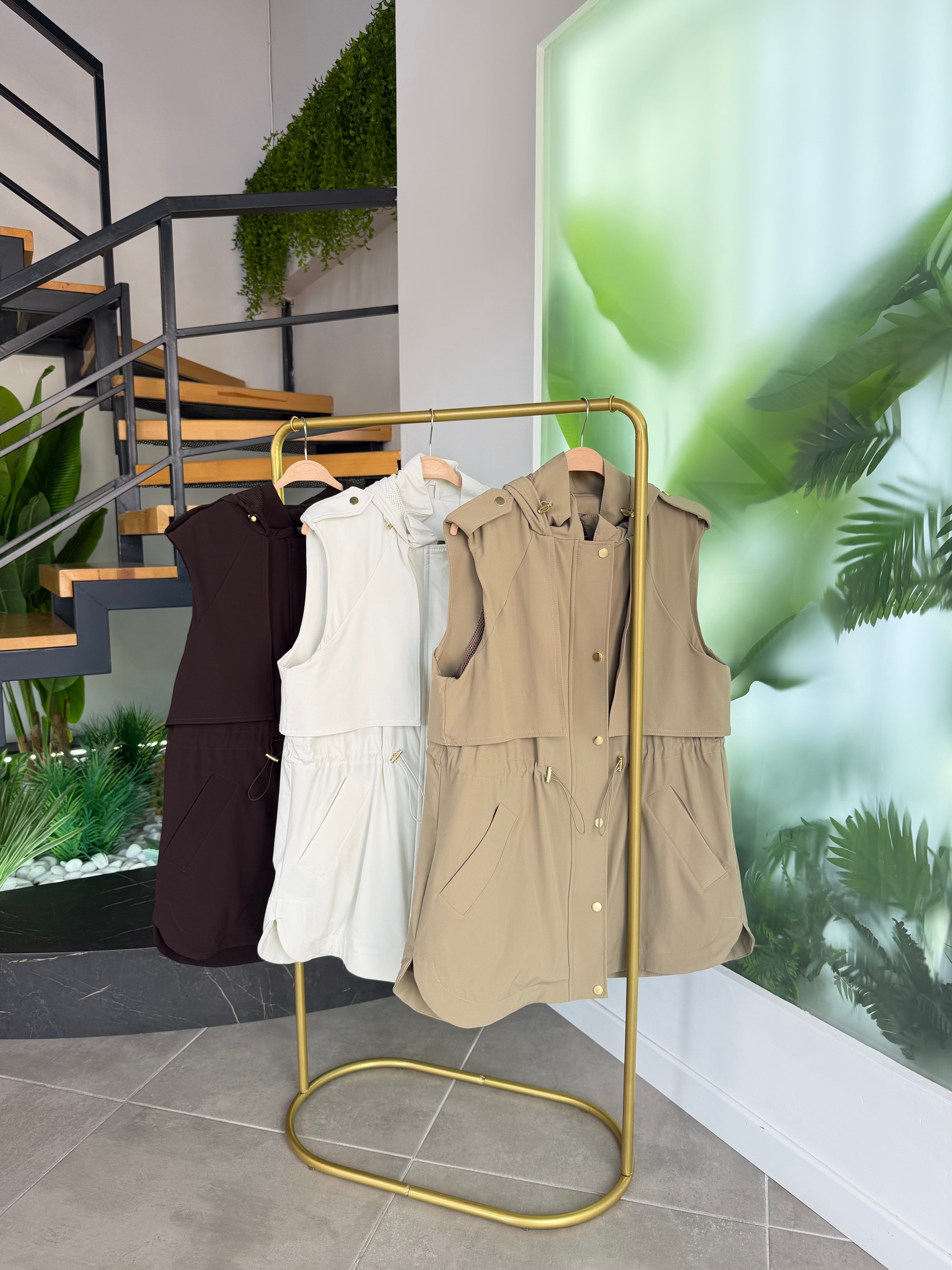Kahve Renk Beli Lastik Büzgülü Colombia Yelek