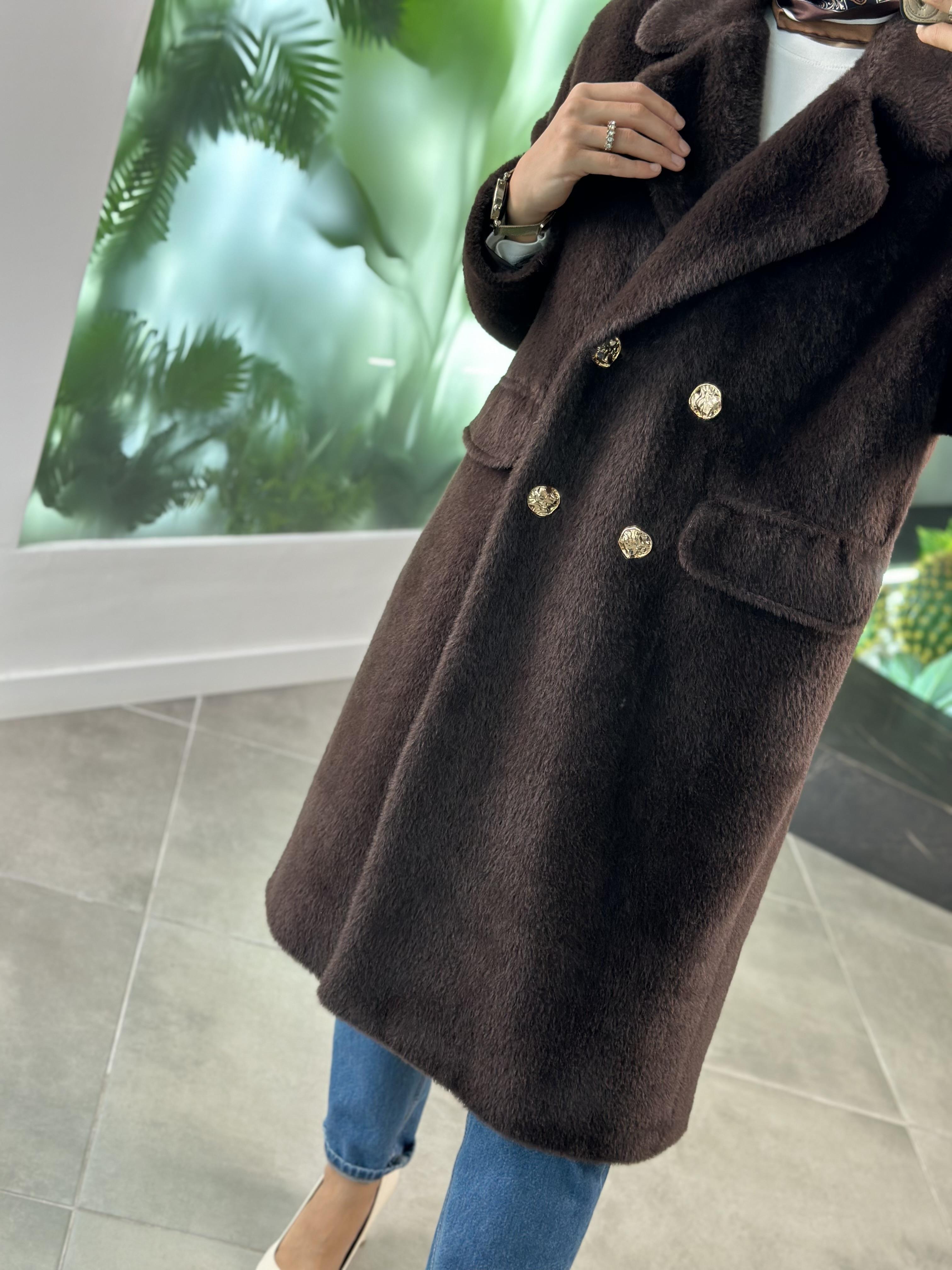 Kahve Renk Gold Düğmeli Oversize Kadın Kaban