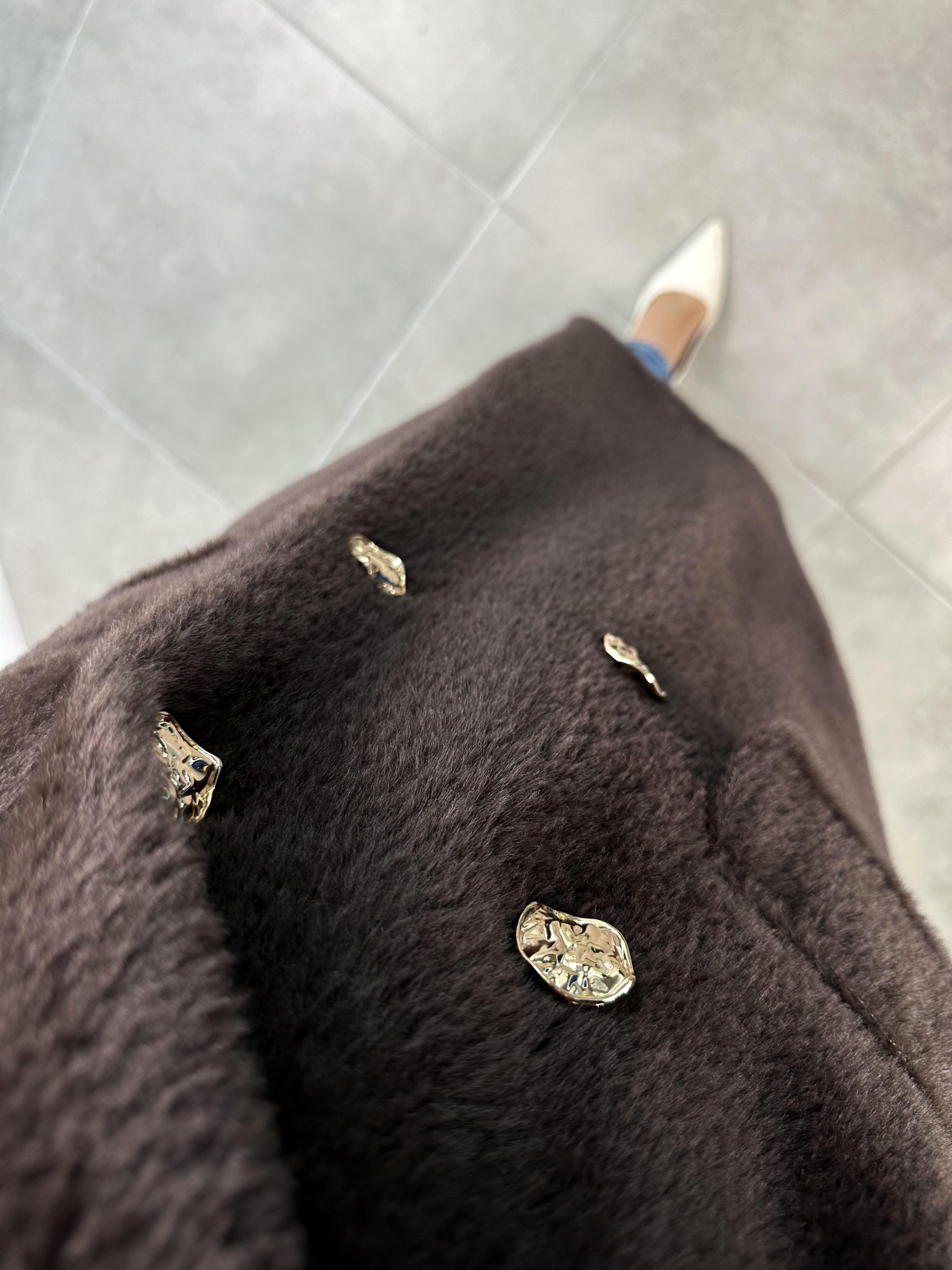 Kahve Renk Gold Düğmeli Oversize Kadın Kaban