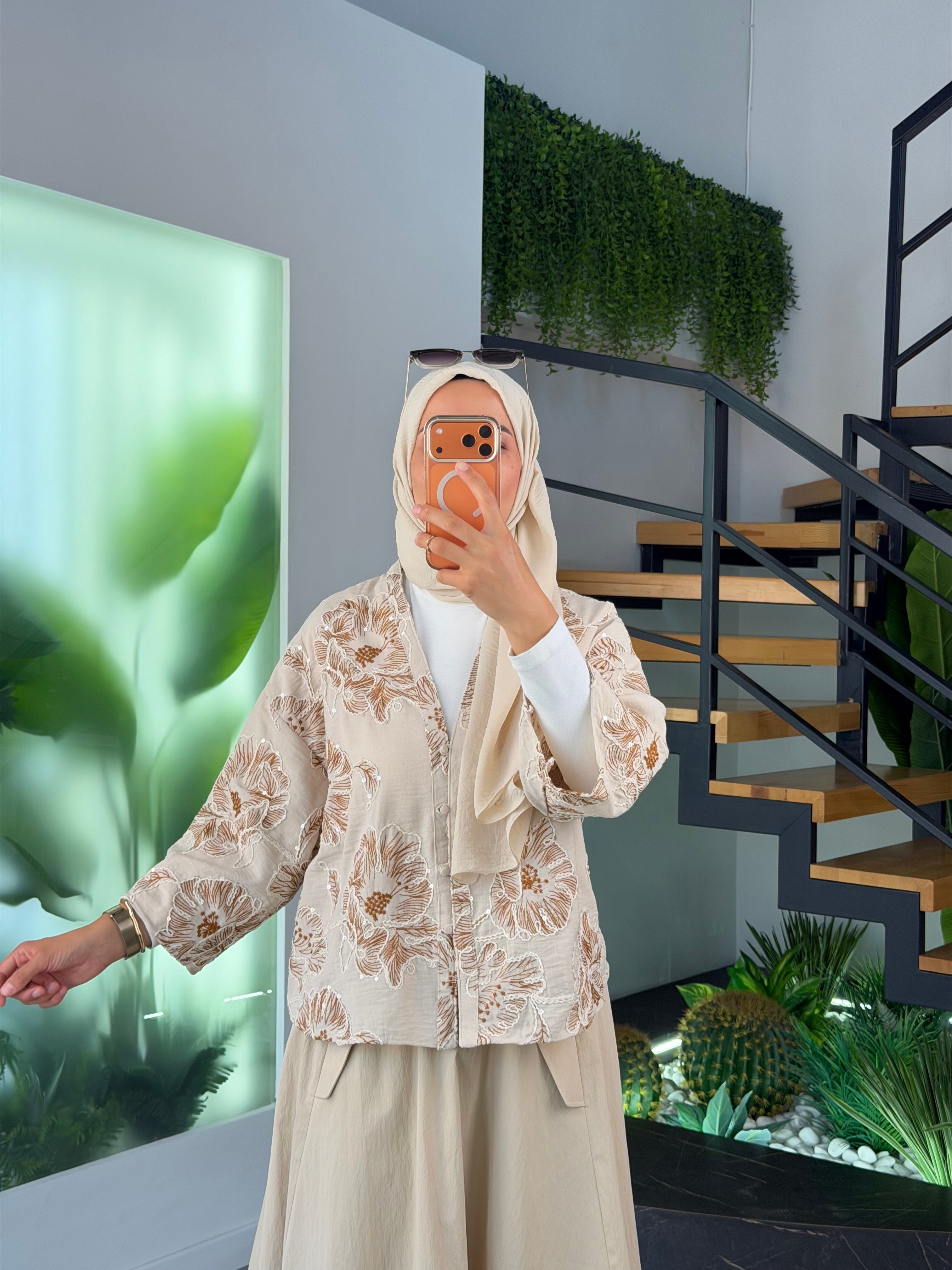 Kahve Renk Nakış Ve Pulet İşlemeli Kimono