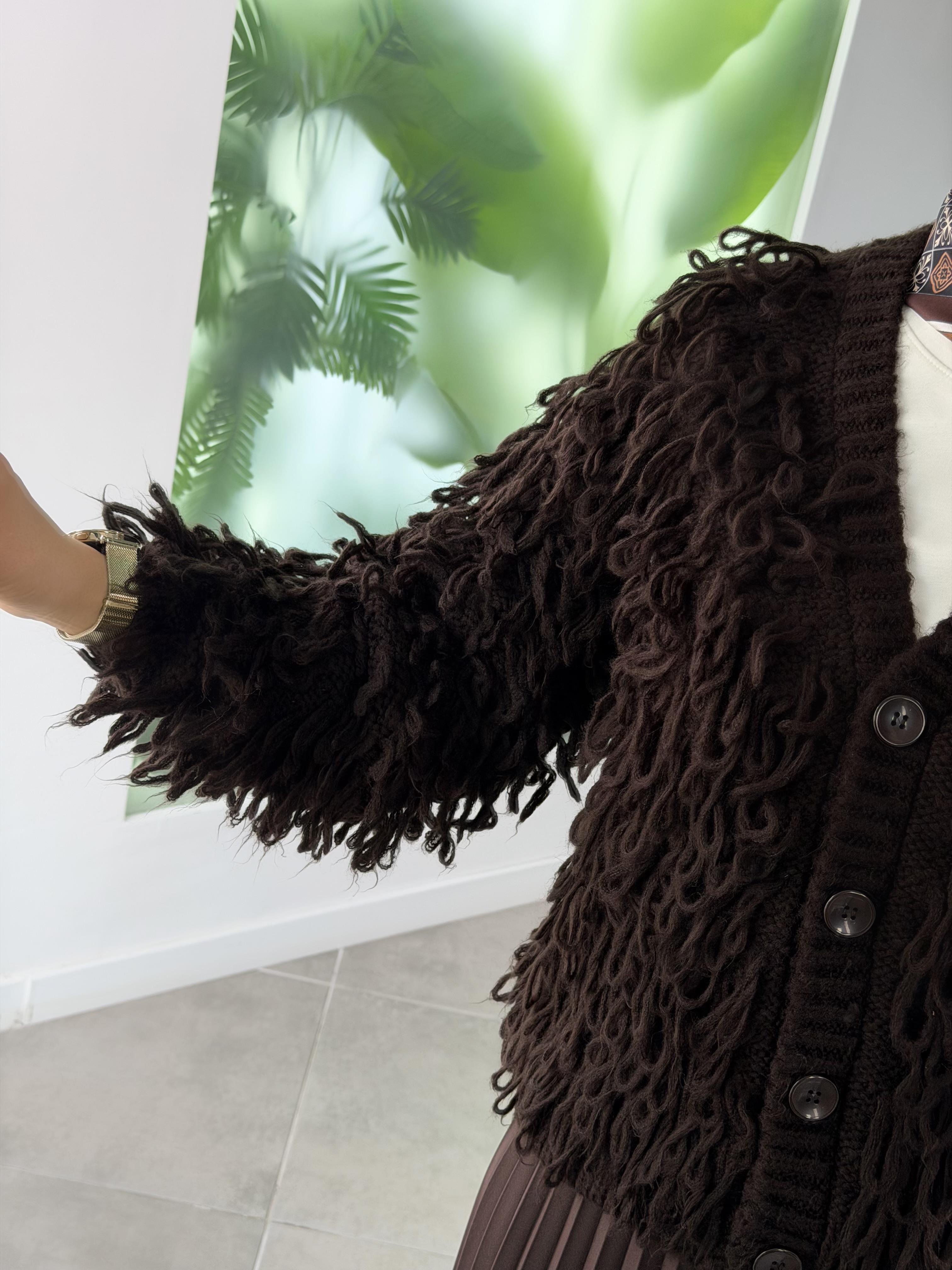 Kahve Renk Saçaklı Triko Hırka