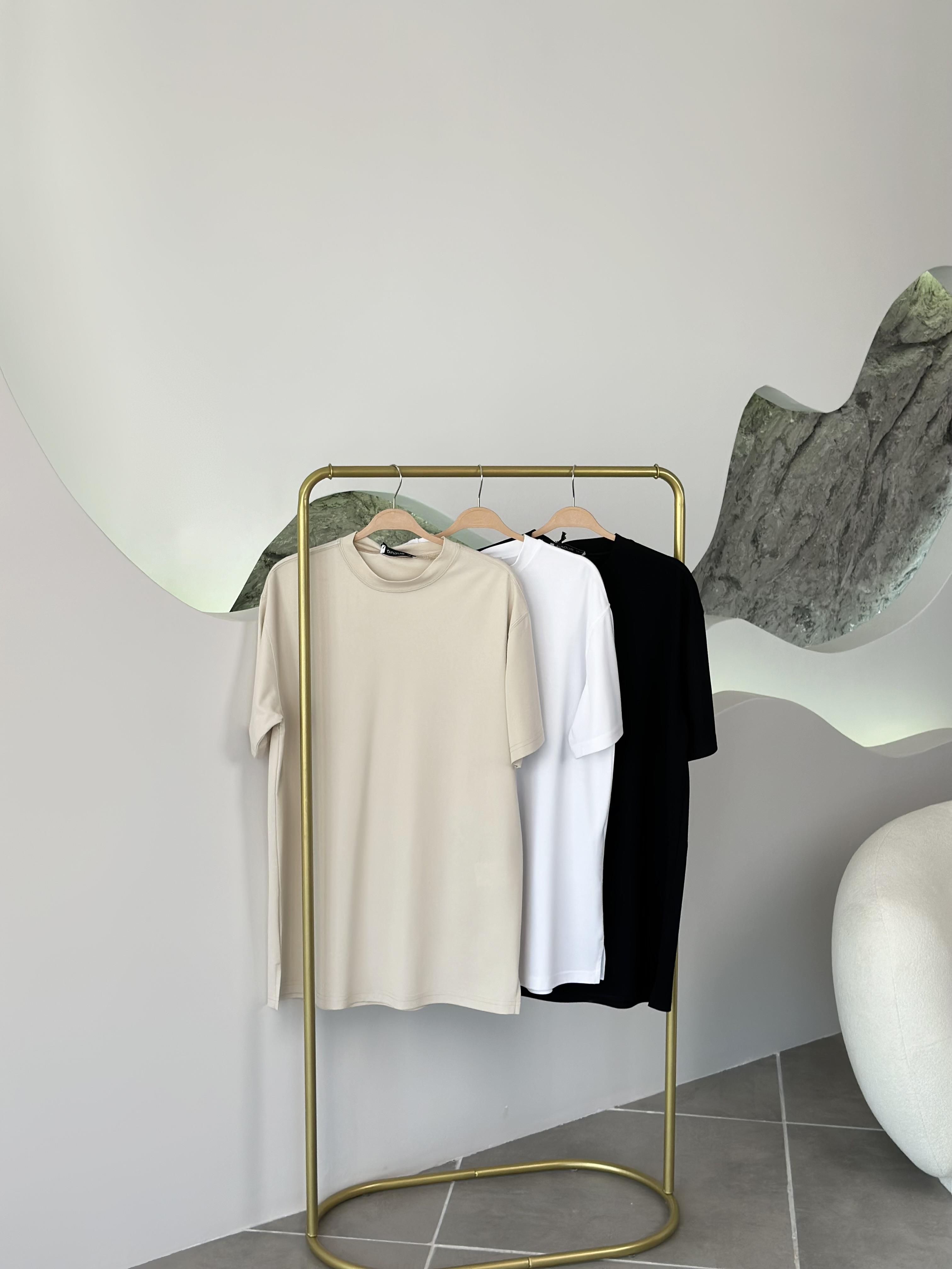 Kısa Kollu Bej Renk Kadın İçlik T-shirt