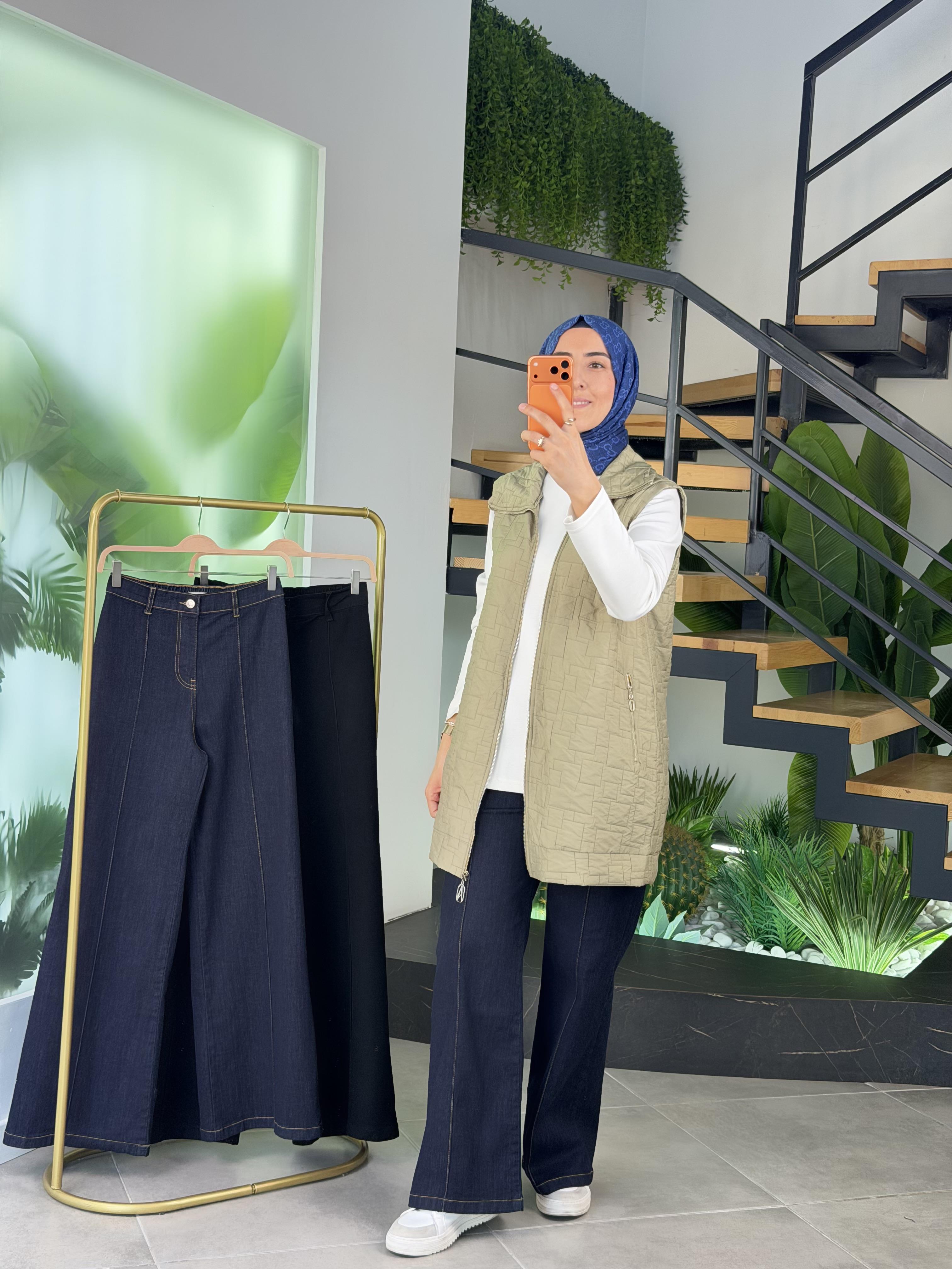 Lacivert Renk Relax  Jean Kadın Pantolon
