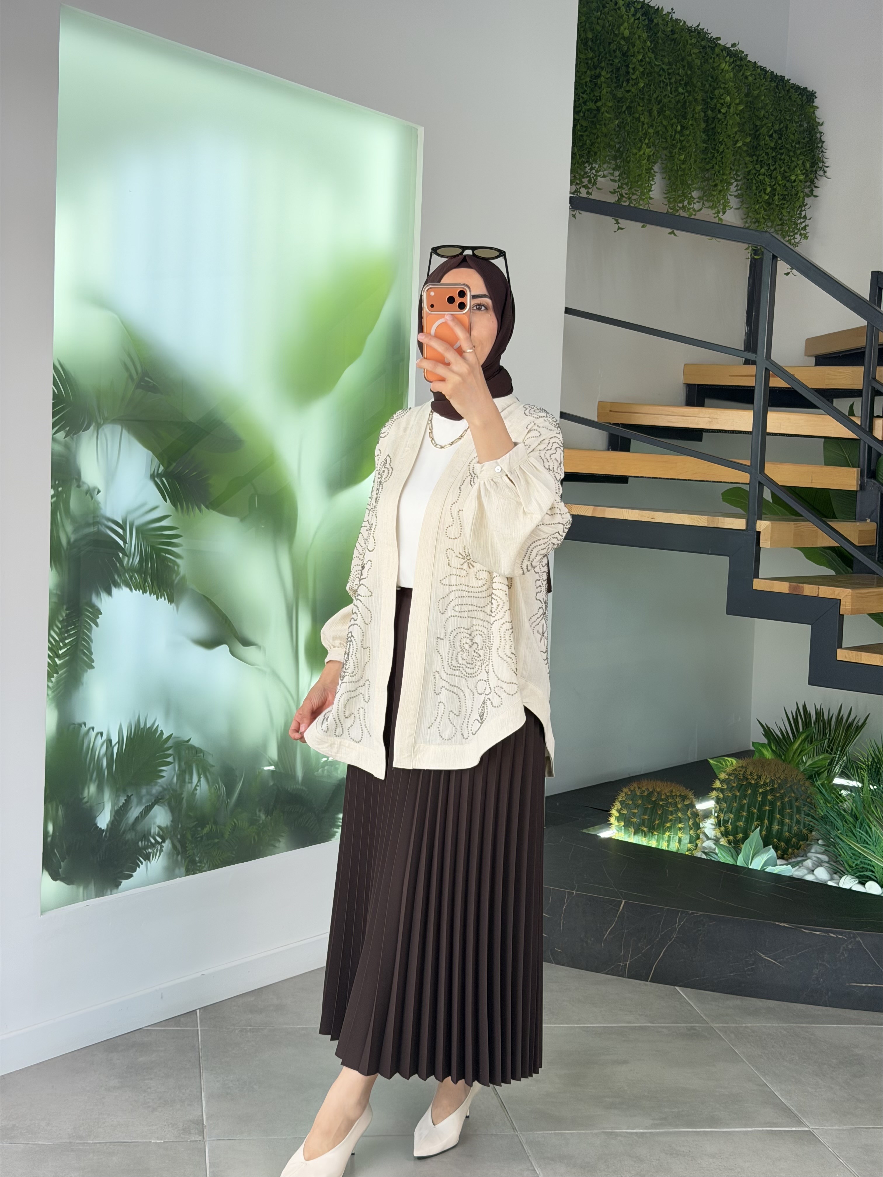 Naturel Renk Boncuk Ve Pulet İşlemeli Kimono
