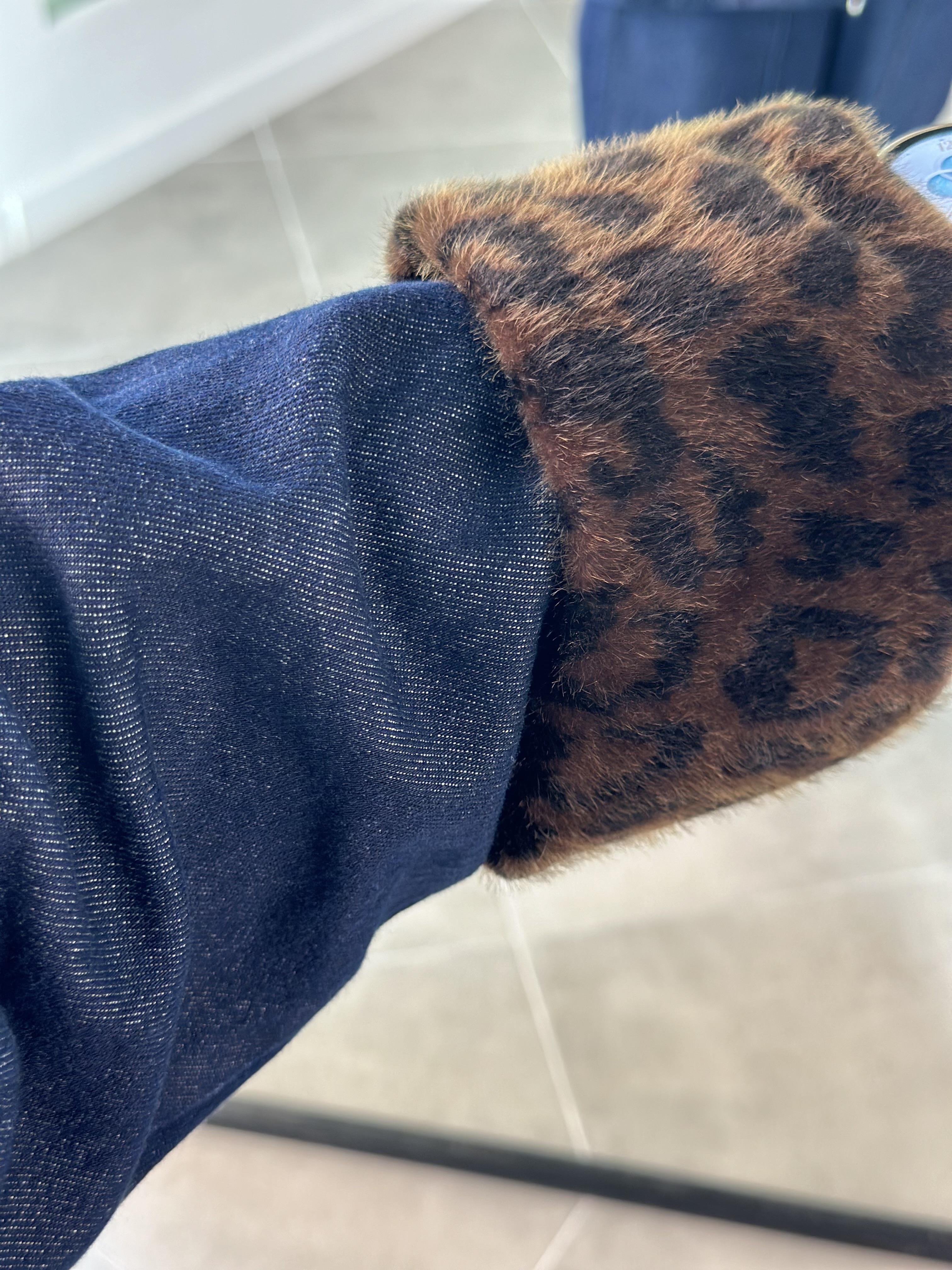 Pelüş Detaylı Lacivert Renk Kadın Denim Ceket