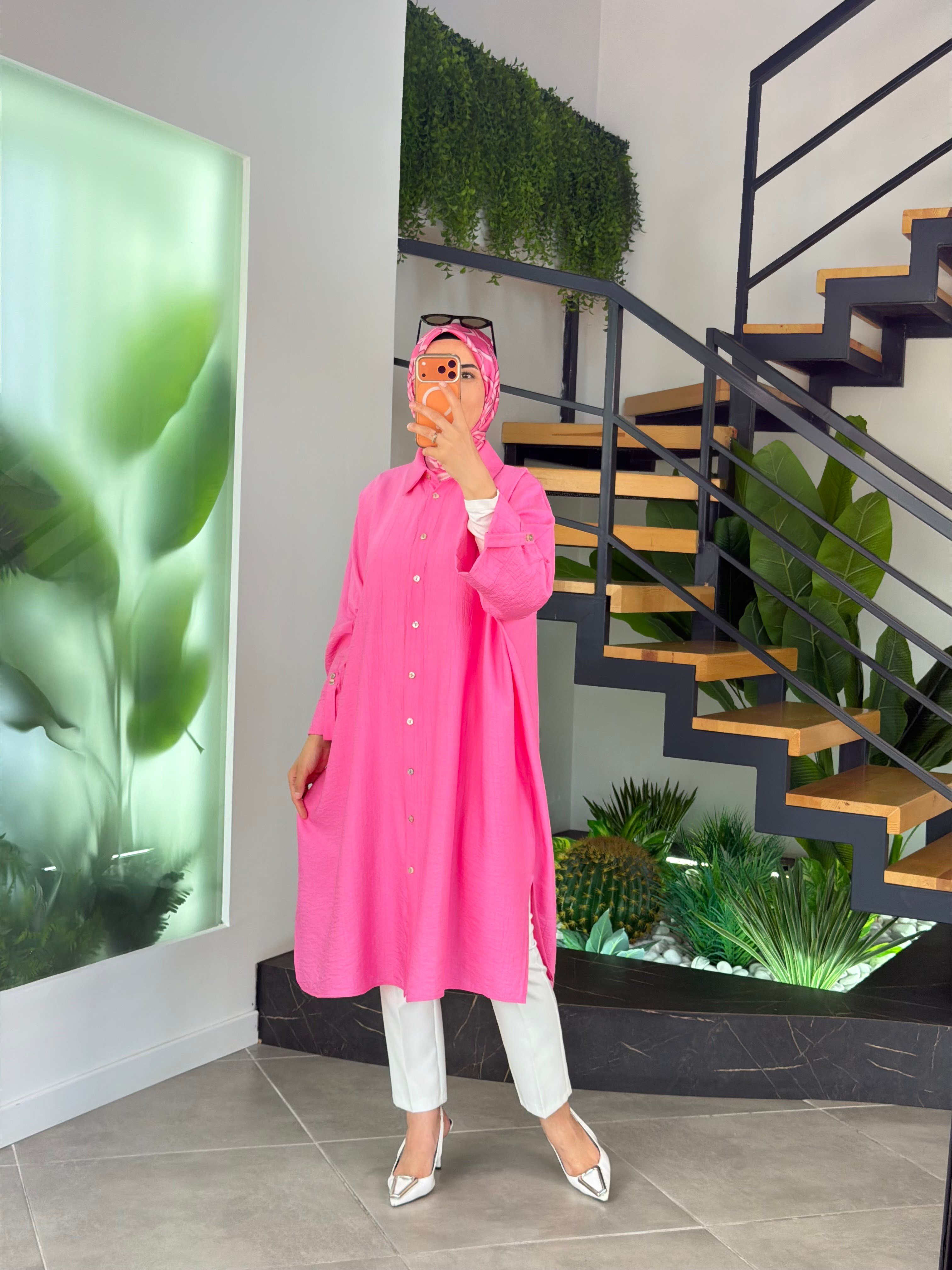 Pembe Renk Yarasa Kollu Uzun Gömlek