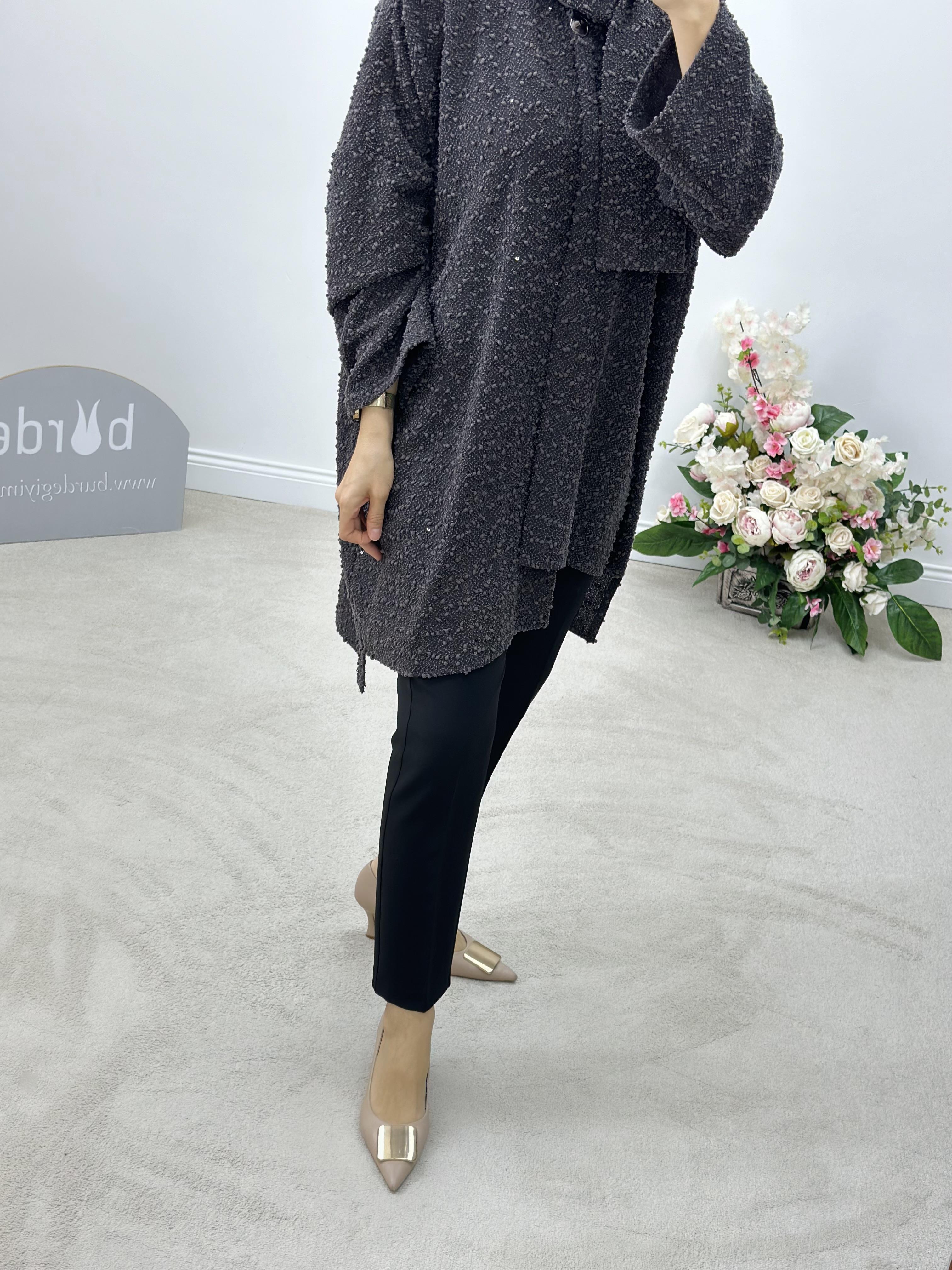 Beli Lastikli Siyah Renk Dar Paça Pantolon