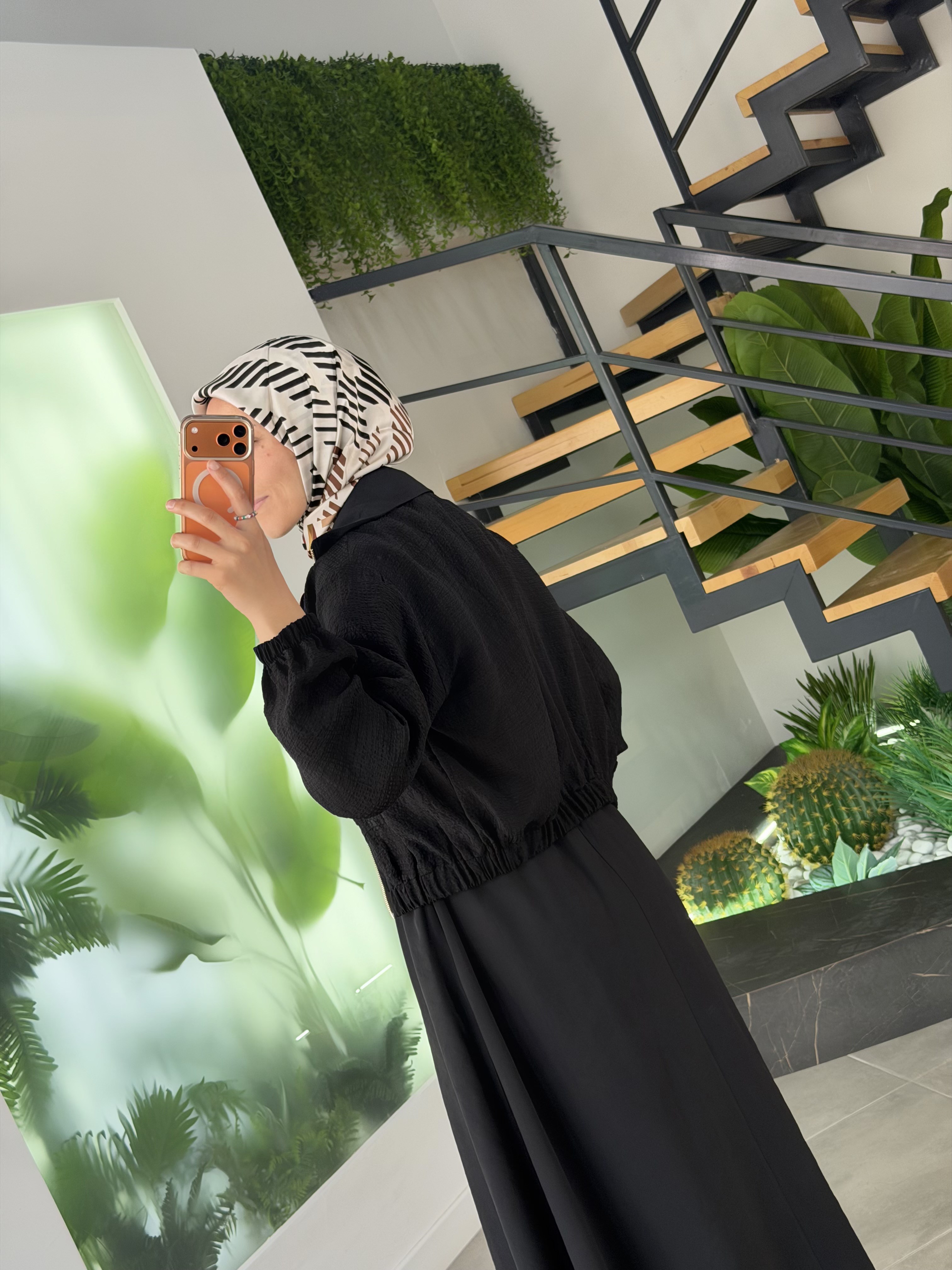 Siyah Renk Mini Ceketli Elbise