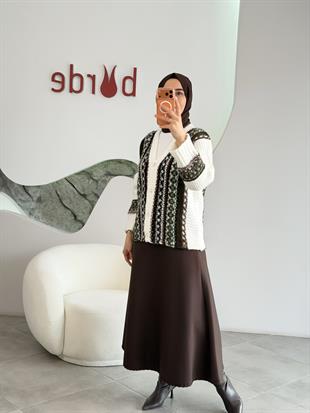  Ekru Renk Doku Desenli Triko Hırka