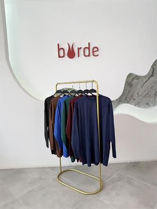  Siyah Renk Geometrik Desenli Merserize Tunik