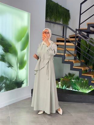 Açık Haki Renk Volan Detaylı Elbise