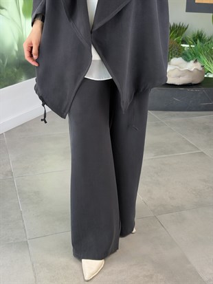 Antrasit Renk Akışkan Kesim Şal Yaka Plus Size Takım