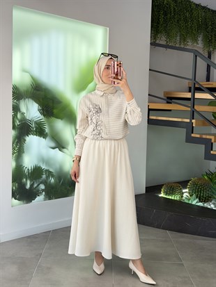 Armine Trend Ceketi Çizgili Nakış Detaylı Takım 26YT6126 Krem