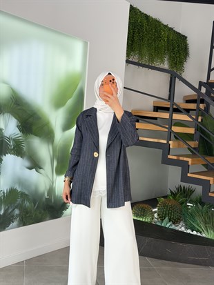 Armine Trend Çizgili Blazer Ceket 26YT6182-1 Lacivert