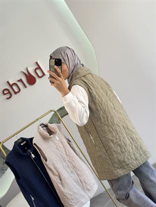 Armine Trend Dikiş Detaylı Fermuarlı Yelek 25KT535 Haki