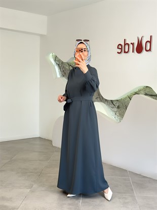 Armine Trend Seyyar Kemerli Krep Elbise 26YT904 Zümrüt