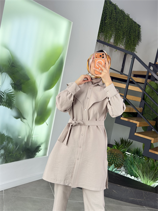 Bej Renk Seyyar Kemerli PantolonluTakım