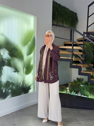 Bordo Renk Boncuk Ve Pulet İşlemeli Tensel Gömlek