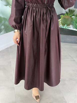 Bordo Renk Deri Görünümlü Fermuar Detaylı Elbise