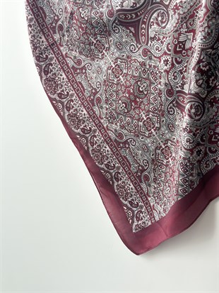 Bordo Renk Etnik Desenli Şal