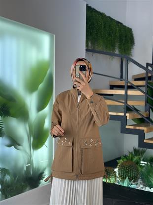 Cebi Taş Detaylı Camel Renk Kadın Ceket