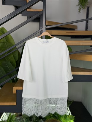 Ekru Renk Dantelli Süprem T-Shirt