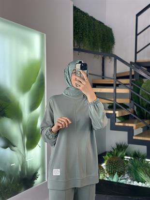 Etiket Ve Dikiş Detaylı Açık Haki Renk Kadın Takım