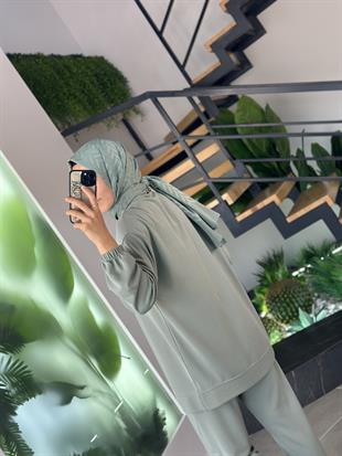 Etiket Ve Dikiş Detaylı Açık Haki Renk Kadın Takım