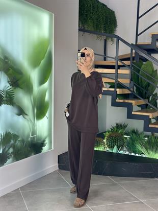 Etiket Ve Dikiş Detaylı Kahve Renk Kadın Takım