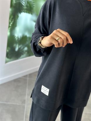 Etiket Ve Dikiş Detaylı Siyah Renk Kadın Takım