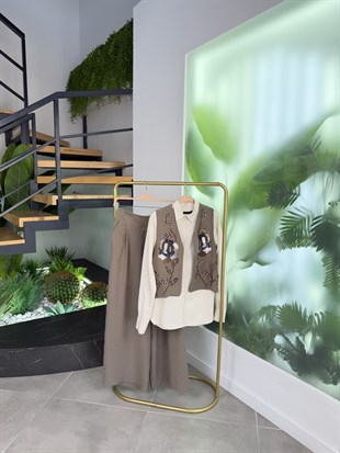 Haki Renk Boncuk Ve Pulet İşlemeli Yelek