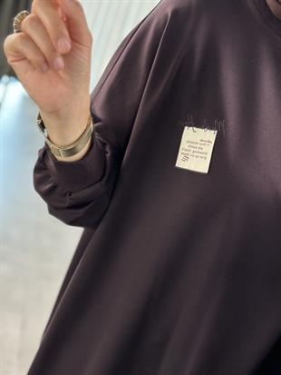 Kahve Renk Etiket Ve Nakış Detaylı Oversize Kadın Sweatshırt