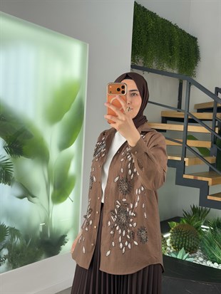 Kahve Renk Nakış Ve Boncuk İşlemeli Gömlek