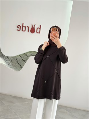 Kahve Renk Nervürlü Ve Taşlı Tunik