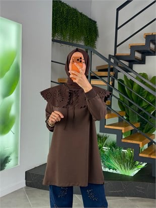 Kahve Renk Yakası Güpür Detaylı Tunik