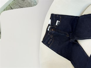 Koyu Mavi Renk Beli Kemerli Jean