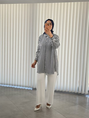 Lacivert-Beyaz Renk Çizgili Oversize Gömlek