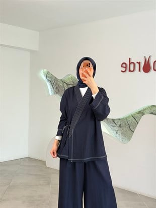 Lacivert Renk Kontrast İplikli Kimono